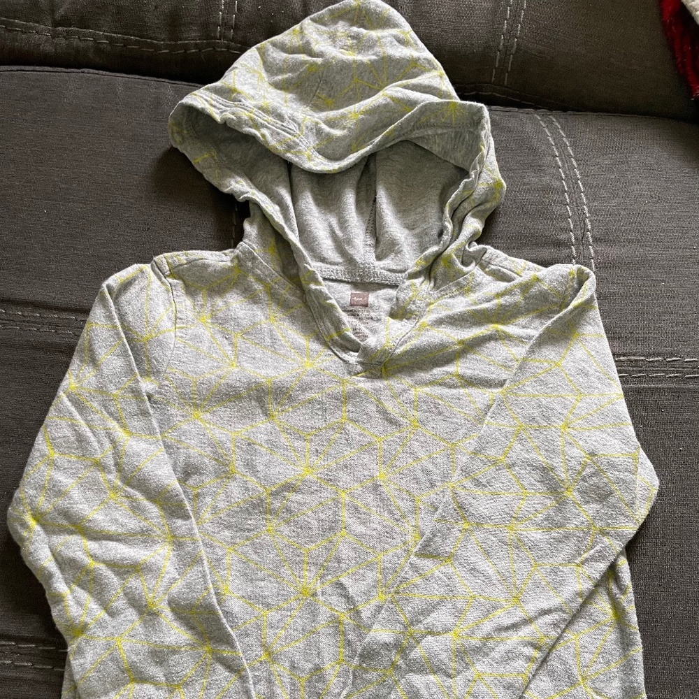 Tea 2-3T Long sleeve lightweight Hoodie Shirt